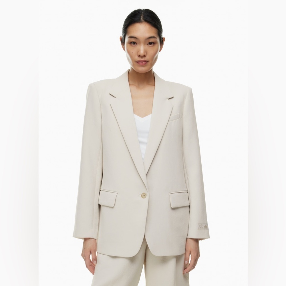 Aritzia Wilfred Generation Blazer